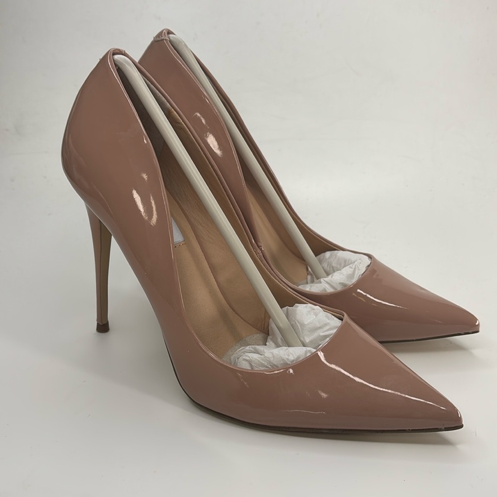Steve Madden Daisie heels size 8.5